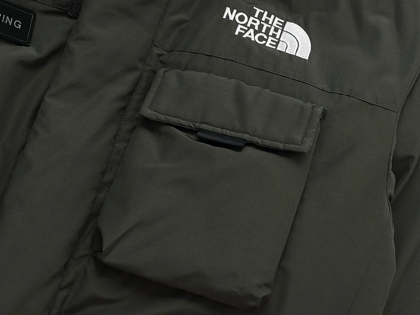 /The North Face （ ZP ） ：RDS Quality 90 800+ ： 400D Nylon ， ： ， 。 ： DWR ，Authentic ： ， 7 ， ZP ： YKK ， ， ， 10 。 1 1 ， ， ！ ， ： 。 ⚠ ！ ， ！ ： ， Quality ！